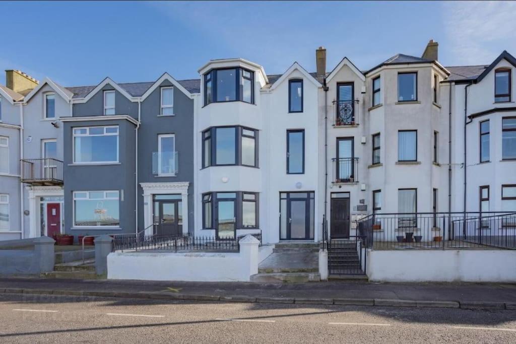 Modern Apartment With Sea Views Portrush Zewnętrze zdjęcie